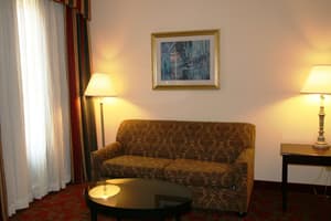 thumbnail: Reception