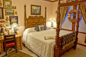 thumbnail: Interior