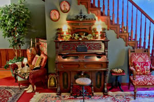 thumbnail: Room