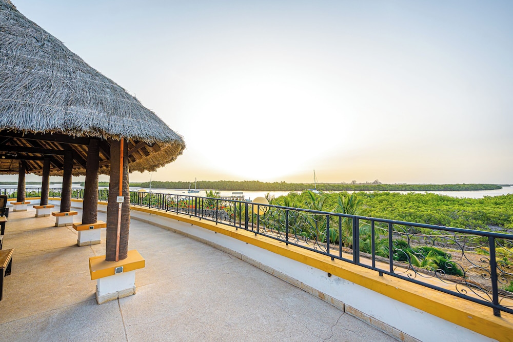 Sundeck