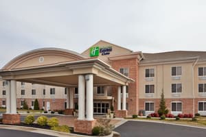Holiday Inn Express Hotel & Suites High Point South
