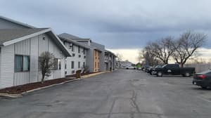 thumbnail: Exterior