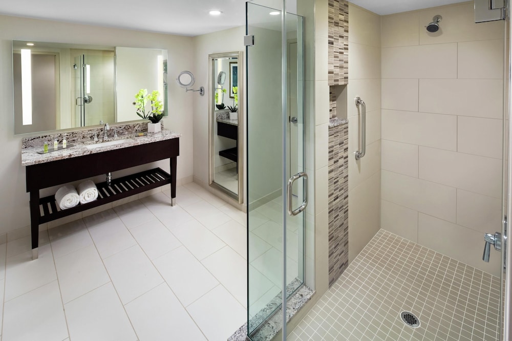 Bathroom shower
