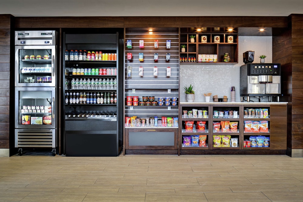Snack bar