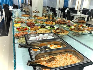 thumbnail: Restaurant