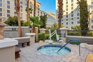 thumbnail: Outdoor spa tub