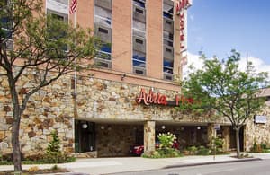 Adria Hotel And Conference Center