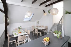 thumbnail: Interior