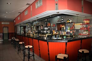 thumbnail: Bar (on property)