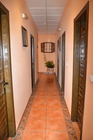 thumbnail: Hallway