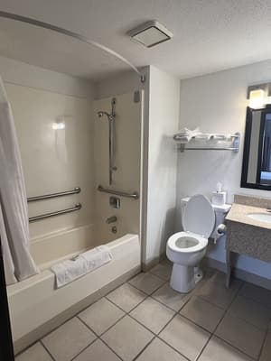 thumbnail: Bathroom