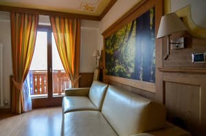 thumbnail: Living room