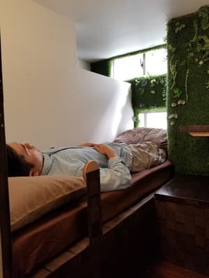 thumbnail: Room