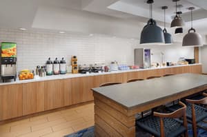 thumbnail: Breakfast area