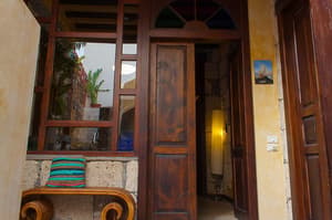 thumbnail: Property entrance