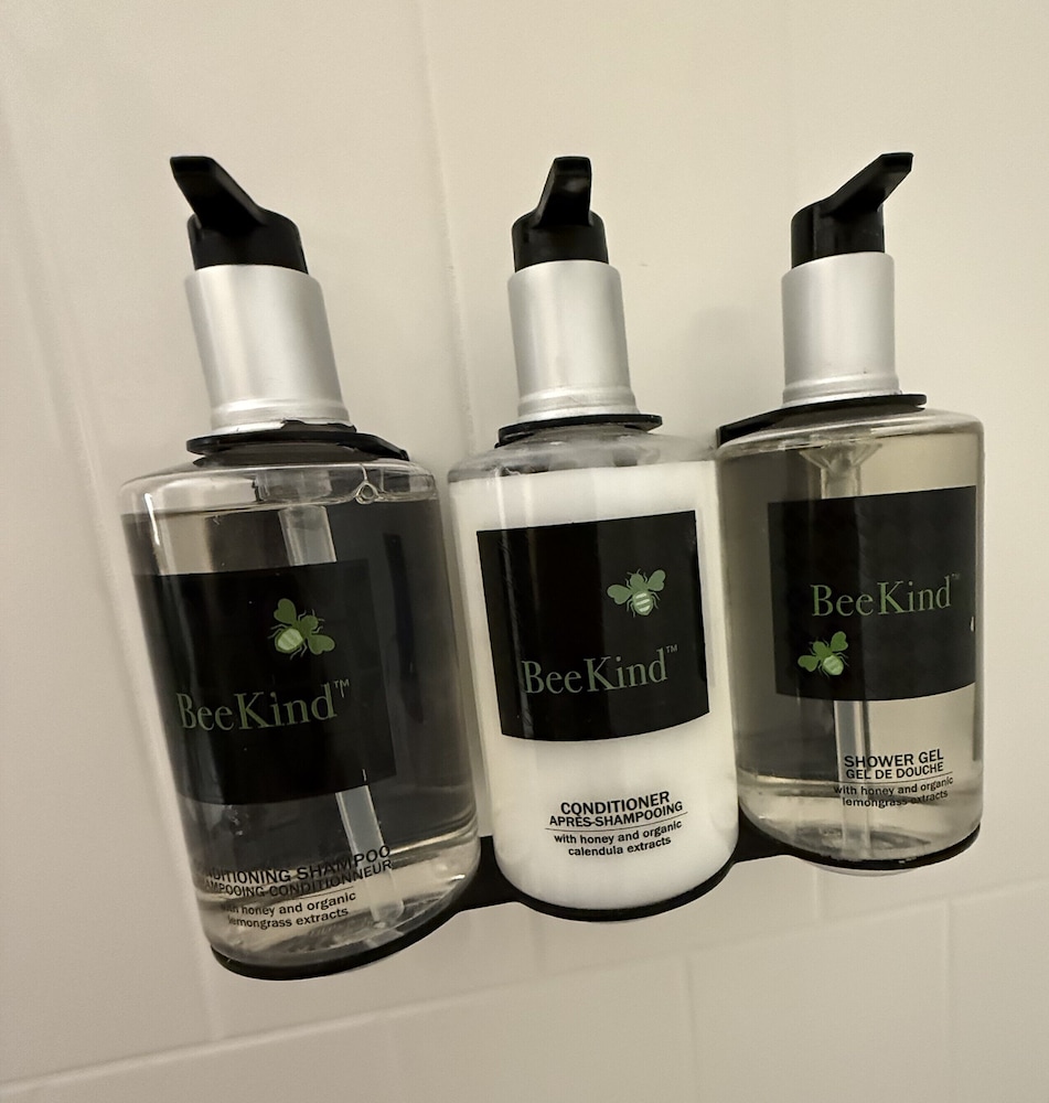 Bathroom amenities