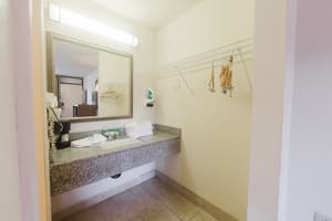 thumbnail: Bathroom sink