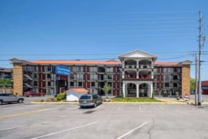 thumbnail: Exterior