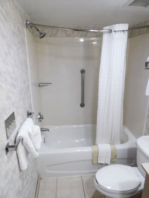 thumbnail: Bathroom