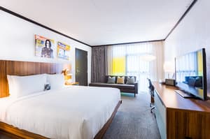 thumbnail: Room