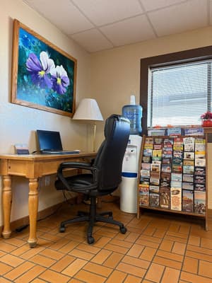 thumbnail: Business center