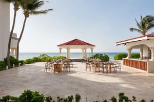 thumbnail: Outdoor banquet area