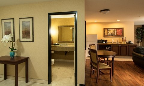 Senator Suite entrance