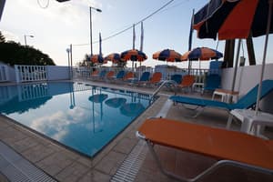 thumbnail: Sundeck