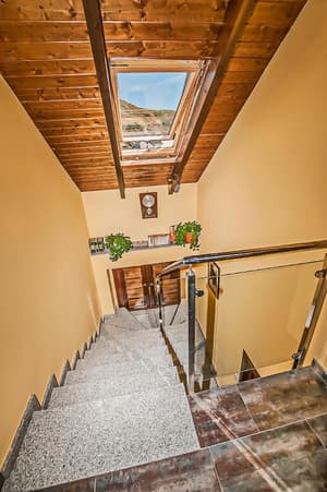 thumbnail: Interior