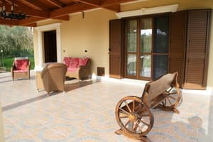 thumbnail: Terrace/patio