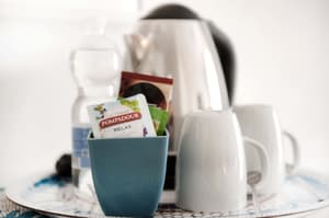 thumbnail: Cafe