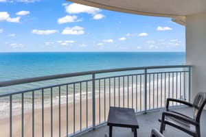 thumbnail: Balcony view