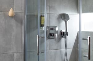 thumbnail: Bathroom shower