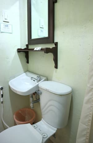 thumbnail: Bathroom