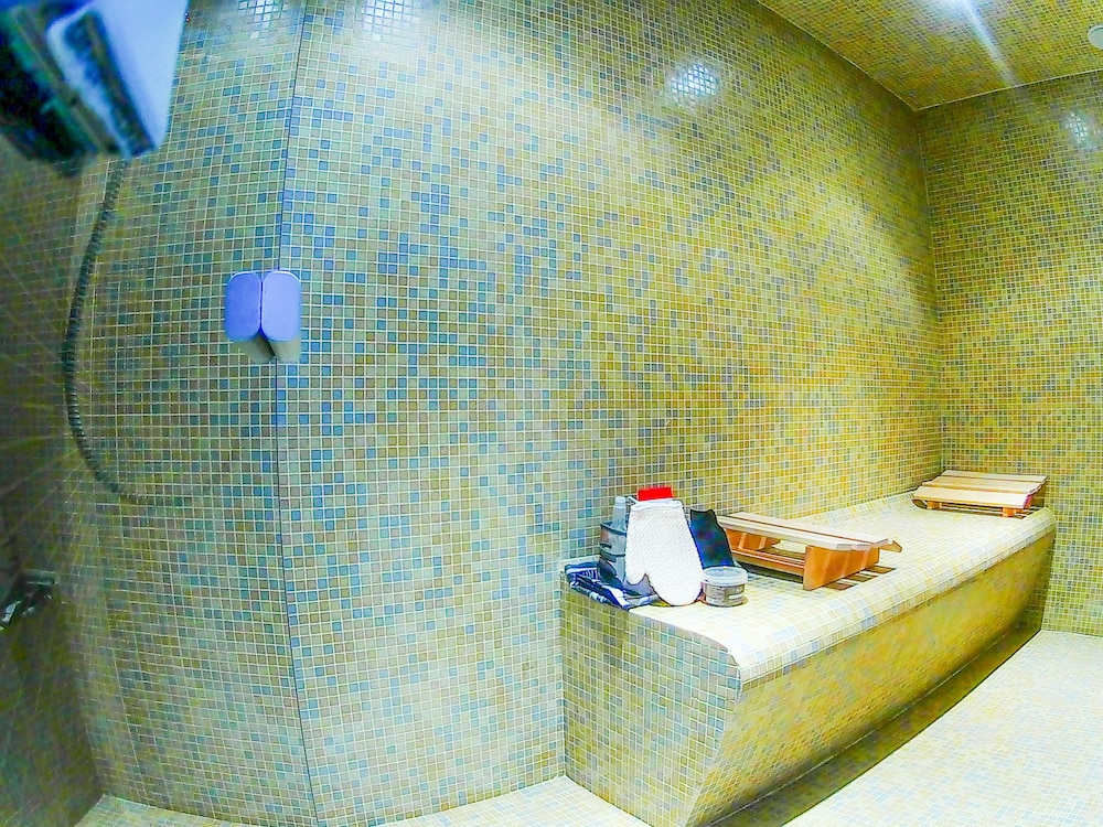 Steam room