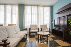 thumbnail: Lobby sitting area