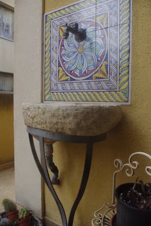 thumbnail: Interior detail