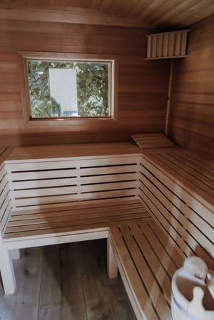 thumbnail: Sauna