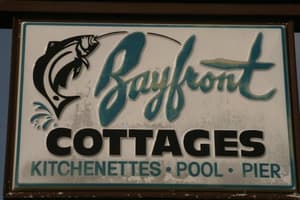 thumbnail: Exterior detail
