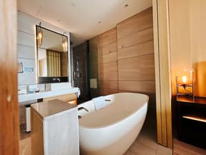 thumbnail: Bathroom