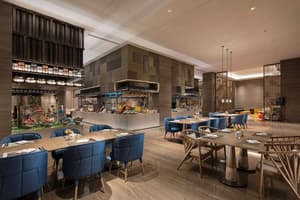 thumbnail: Restaurant