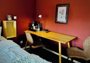 thumbnail: Room