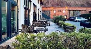 thumbnail: Terrace/patio