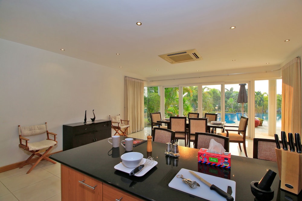In-room dining