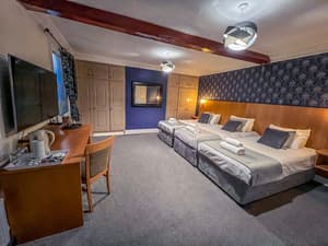 thumbnail: Room