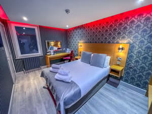 thumbnail: Room