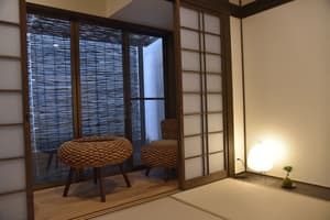 thumbnail: Interior