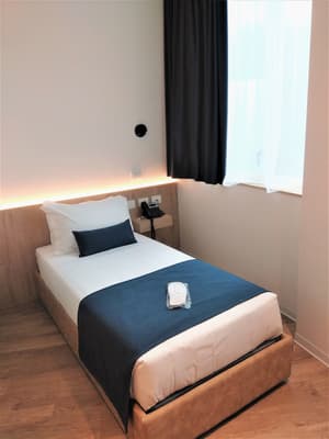 thumbnail: Room