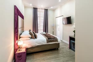 thumbnail: Room