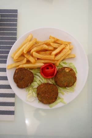 thumbnail: Restaurant